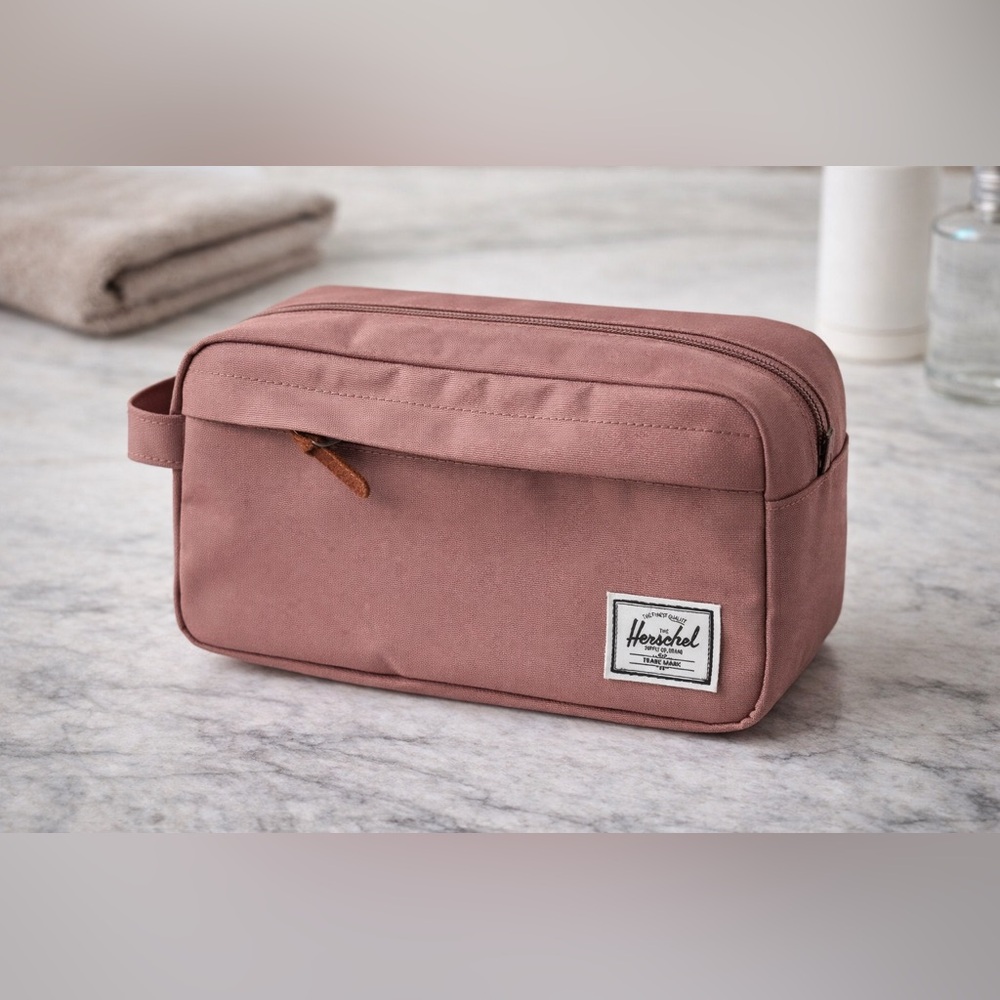 Herschel Supply Co. Dusty Rose Travel Dop Kit Toiletry Bag Minimalist Utility
